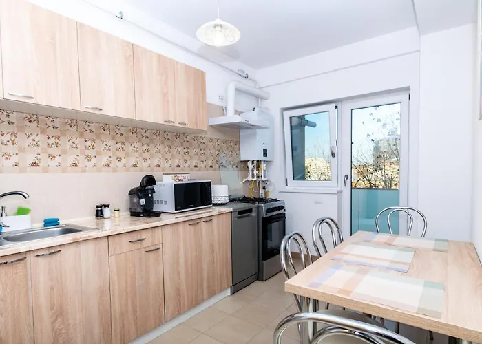 Διαμέρισμα 2 *